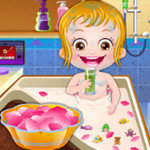 صورة Baby Hazel Royal Bath