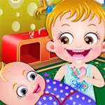 صورة Baby Hazel Sibling Surprise